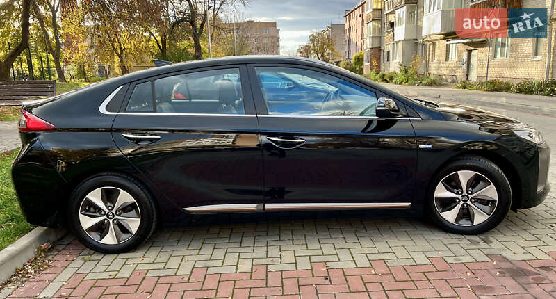 Хэтчбек Hyundai Ioniq 2019 в Луцке