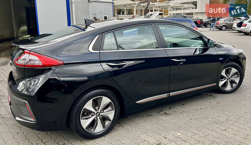 Хэтчбек Hyundai Ioniq 2019 в Луцке