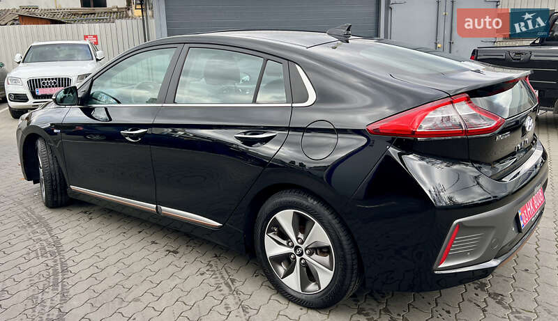 Хэтчбек Hyundai Ioniq 2019 в Луцке