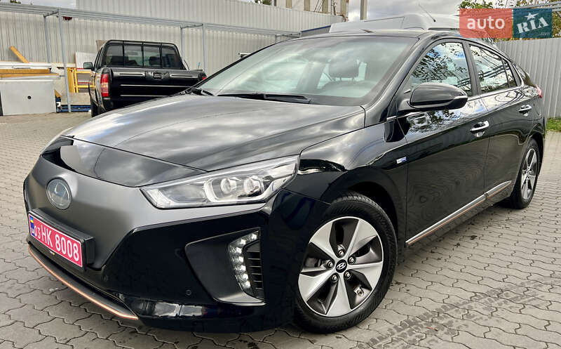 Хэтчбек Hyundai Ioniq 2019 в Луцке