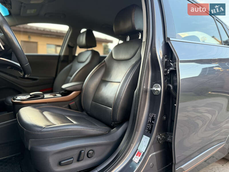 Хэтчбек Hyundai Ioniq 2018 в Ивано-Франковске фото 22 Хэтчбек Hyundai Ioniq 2018 в Ивано-Франковске