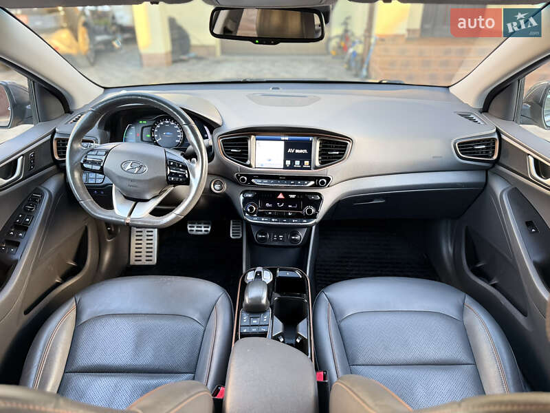 Хэтчбек Hyundai Ioniq 2018 в Ивано-Франковске фото 38 Хэтчбек Hyundai Ioniq 2018 в Ивано-Франковске