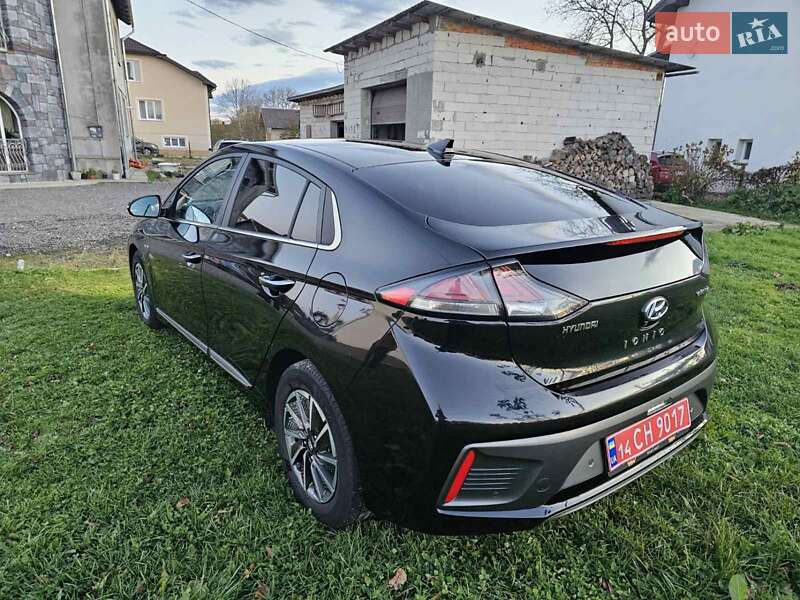 Лифтбек Hyundai Ioniq 2019 в Стрые фото 31 Лифтбек Hyundai Ioniq 2019 в Стрые