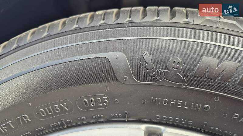 Лифтбек Hyundai Ioniq 2020 в Хмельницком фото 21 Лифтбек Hyundai Ioniq 2020 в Хмельницком