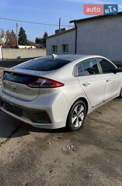 Хетчбек Hyundai Ioniq 2018 в Житомирі