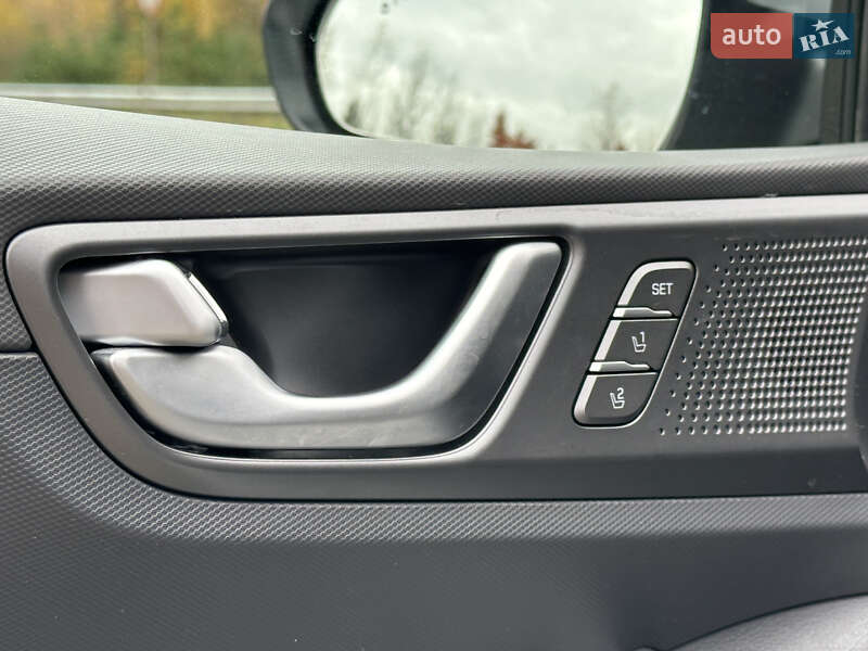 Лифтбек Hyundai Ioniq 2019 в Ковеле фото 49 Лифтбек Hyundai Ioniq 2019 в Ковеле