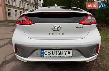 Ліфтбек Hyundai Ioniq 2019 в Ніжині
