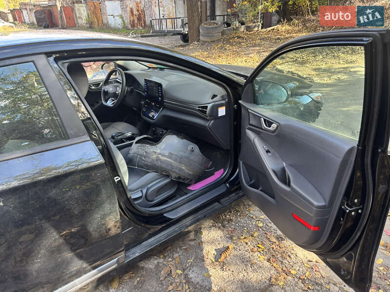 Лифтбек Hyundai Ioniq 2020 в Запорожье фото 7 Лифтбек Hyundai Ioniq 2020 в Запорожье