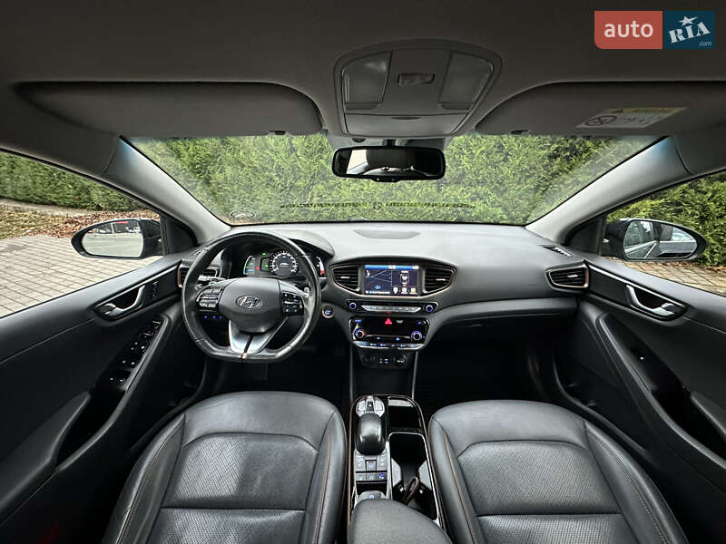 Хэтчбек Hyundai Ioniq 2017 в Луцке фото 51 Хэтчбек Hyundai Ioniq 2017 в Луцке