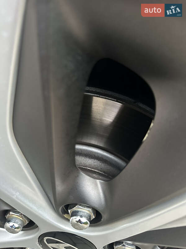 Хэтчбек Hyundai Ioniq 2017 в Луцке фото 82 Хэтчбек Hyundai Ioniq 2017 в Луцке