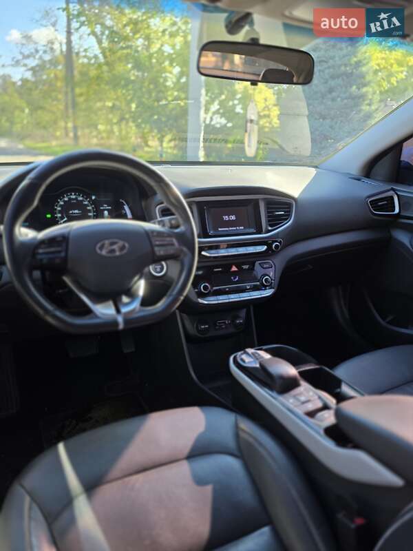 Хэтчбек Hyundai Ioniq 2017 в Белгороде-Днестровском фото 19 Хэтчбек Hyundai Ioniq 2017 в Белгороде-Днестровском