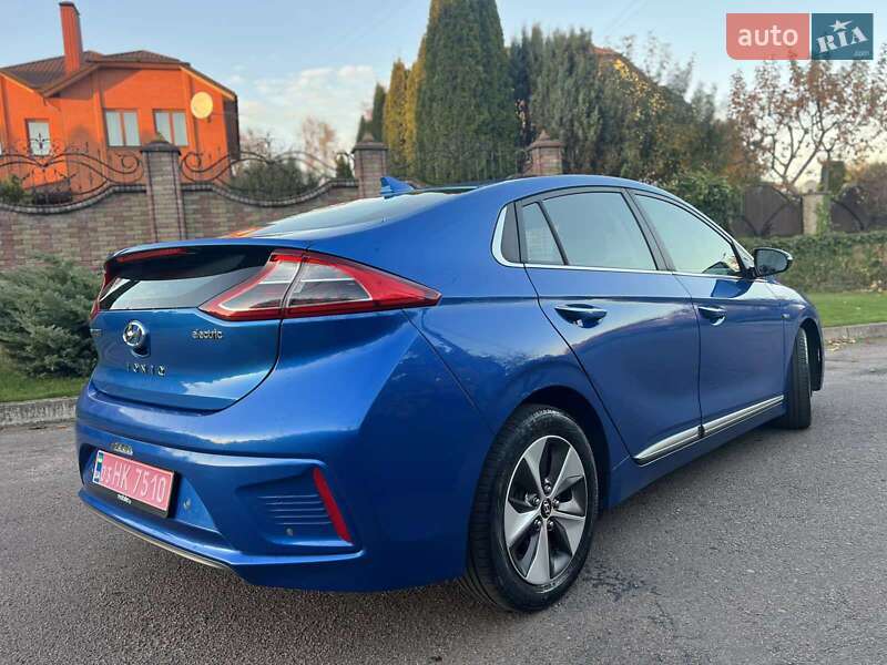 Хетчбек Hyundai Ioniq 2017 в Рівному