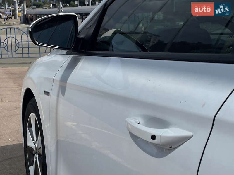 Хетчбек Hyundai Ioniq 2019 в Києві фото 31 Хетчбек Hyundai Ioniq 2019 в Києві