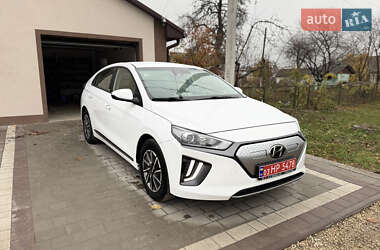Лифтбек Hyundai Ioniq 2021 в Тернополе