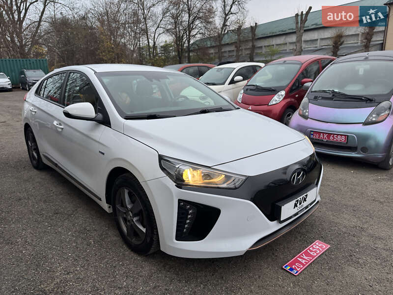 Хэтчбек Hyundai Ioniq 2018 в Тернополе фото 3 Хэтчбек Hyundai Ioniq 2018 в Тернополе