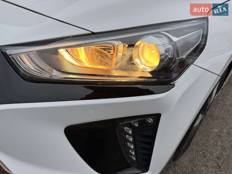 Хэтчбек Hyundai Ioniq 2018 в Тернополе фото 13 Хэтчбек Hyundai Ioniq 2018 в Тернополе