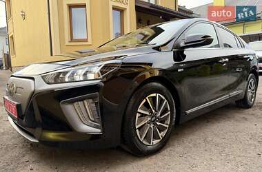 Лифтбек Hyundai Ioniq 2020 в Львове