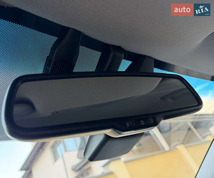 Лифтбек Hyundai Ioniq 2020 в Львове фото 105 Лифтбек Hyundai Ioniq 2020 в Львове