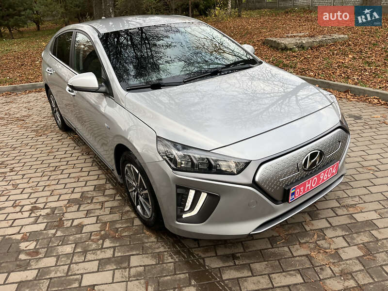 Лифтбек Hyundai Ioniq 2020 в Луцке