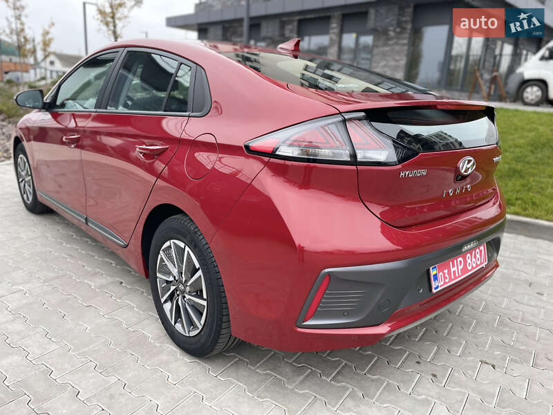 Лифтбек Hyundai Ioniq 2022 в Кропивницком фото 7 Лифтбек Hyundai Ioniq 2022 в Кропивницком