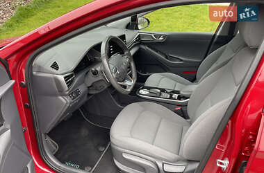 Лифтбек Hyundai Ioniq 2022 в Кропивницком