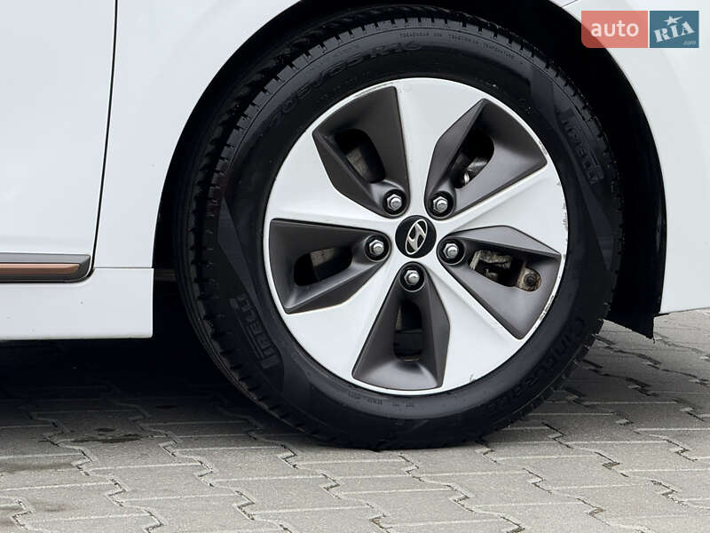 Хэтчбек Hyundai Ioniq 2019 в Тернополе фото 11 Хэтчбек Hyundai Ioniq 2019 в Тернополе