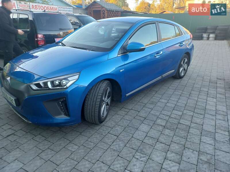 Хетчбек Hyundai Ioniq 2017 в Шептицькому