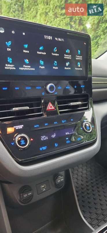 Лифтбек Hyundai Ioniq 2020 в Ровно