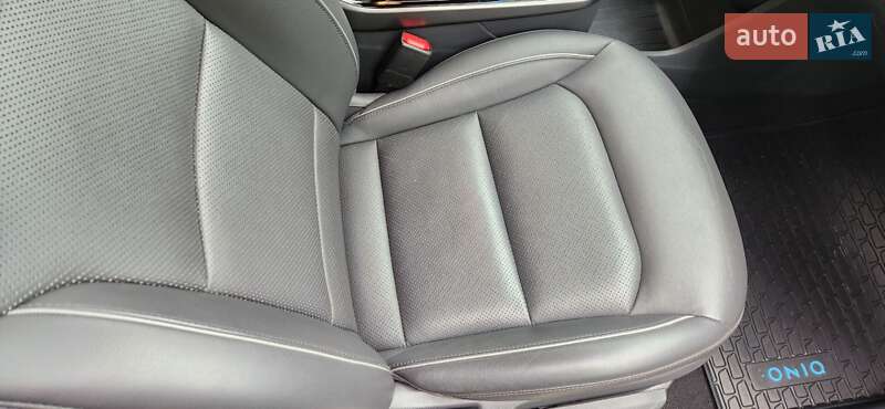 Лифтбек Hyundai Ioniq 2020 в Ровно