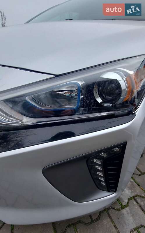 Лифтбек Hyundai Ioniq 2019 в Виннице фото 13 Лифтбек Hyundai Ioniq 2019 в Виннице
