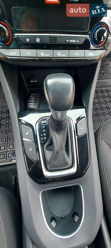 Лифтбек Hyundai Ioniq 2019 в Виннице фото 38 Лифтбек Hyundai Ioniq 2019 в Виннице