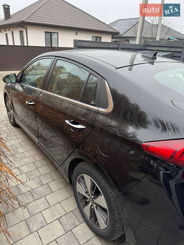 Хэтчбек Hyundai Ioniq 2018 в Киеве фото 3 Хэтчбек Hyundai Ioniq 2018 в Киеве