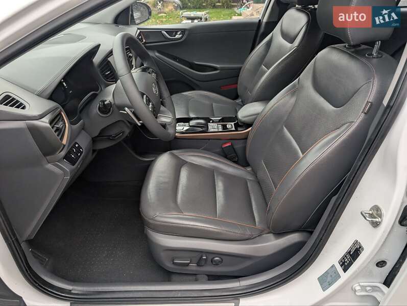 Хэтчбек Hyundai Ioniq 2016 в Виннице фото 13 Хэтчбек Hyundai Ioniq 2016 в Виннице