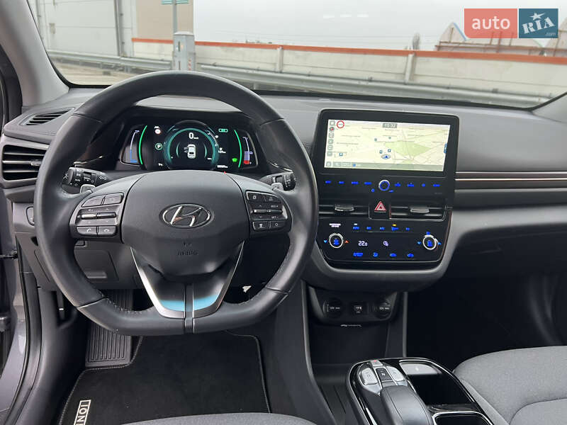 Лифтбек Hyundai Ioniq 2019 в Киеве фото 29 Лифтбек Hyundai Ioniq 2019 в Киеве