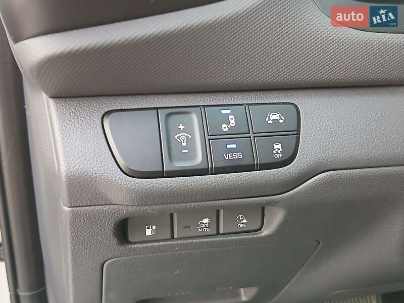 Хэтчбек Hyundai Ioniq 2017 в Луцке