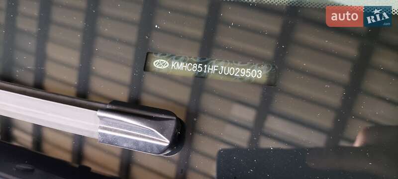 Хэтчбек Hyundai Ioniq 2018 в Городке