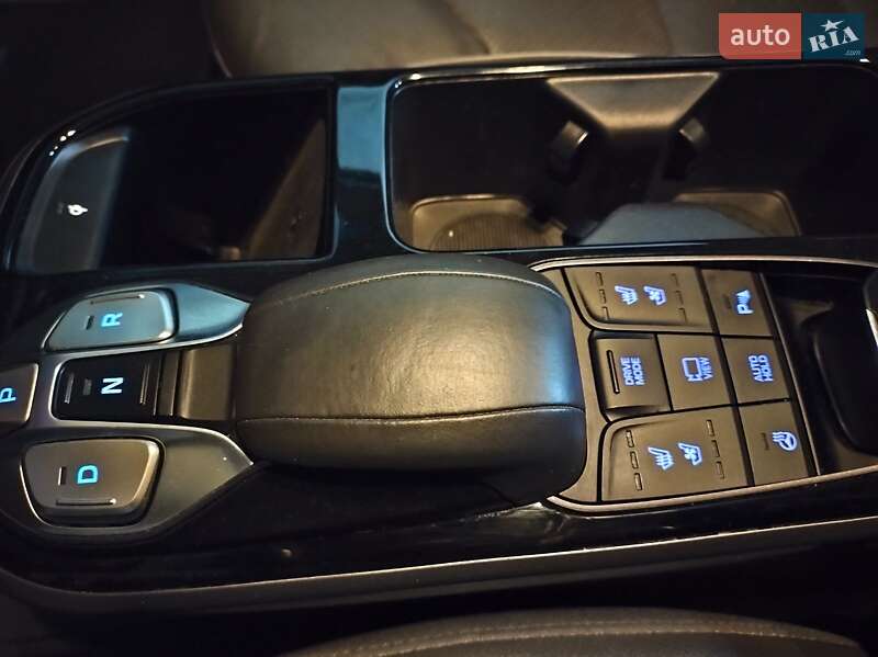 Лифтбек Hyundai Ioniq 2019 в Владимире фото 33 Лифтбек Hyundai Ioniq 2019 в Владимире