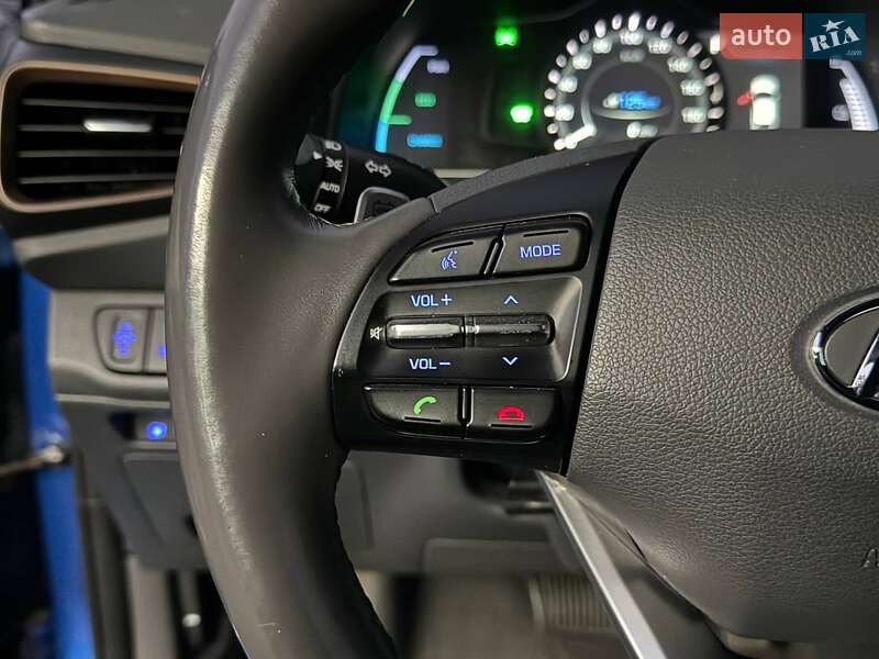 Хэтчбек Hyundai Ioniq 2018 в Киеве