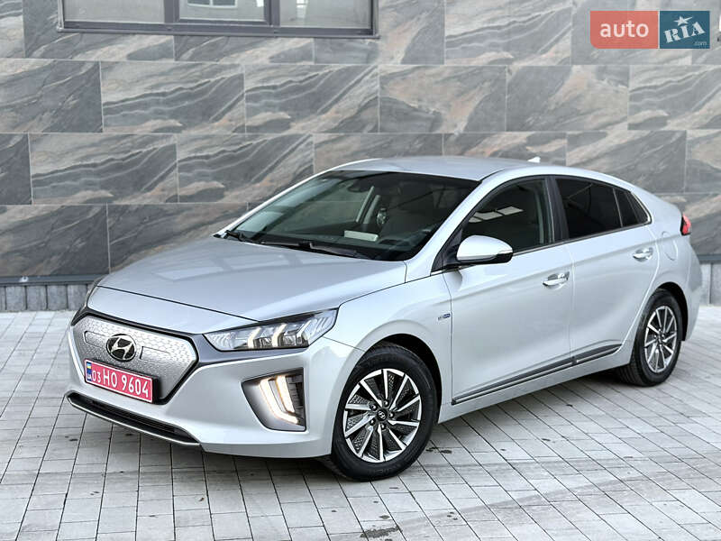 Лифтбек Hyundai Ioniq 2020 в Тернополе фото 16 Лифтбек Hyundai Ioniq 2020 в Тернополе