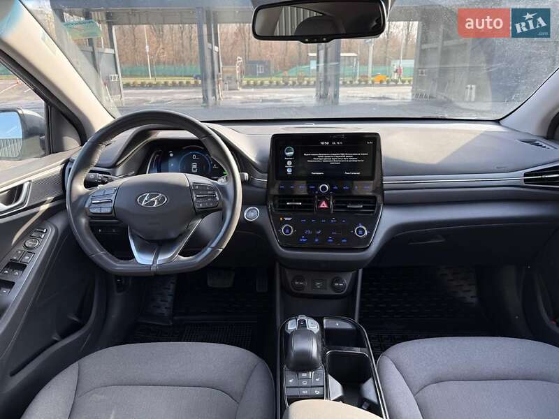 Лифтбек Hyundai Ioniq 2020 в Виннице фото 15 Лифтбек Hyundai Ioniq 2020 в Виннице