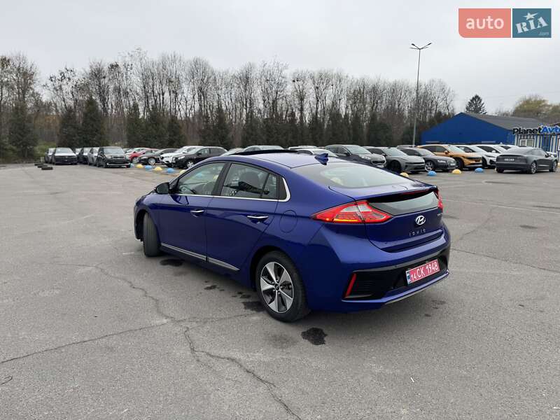 Лифтбек Hyundai Ioniq 2019 в Львове