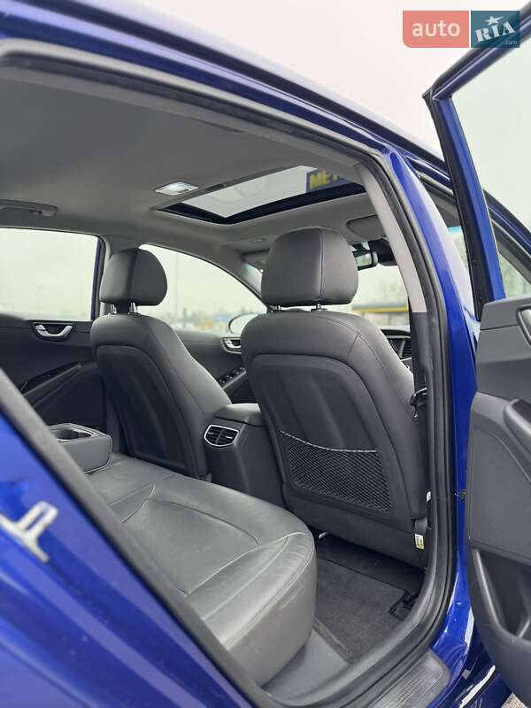 Лифтбек Hyundai Ioniq 2019 в Львове