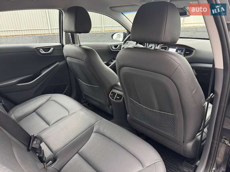 Хетчбек Hyundai Ioniq 2017 в Вінниці фото 14 Хетчбек Hyundai Ioniq 2017 в Вінниці