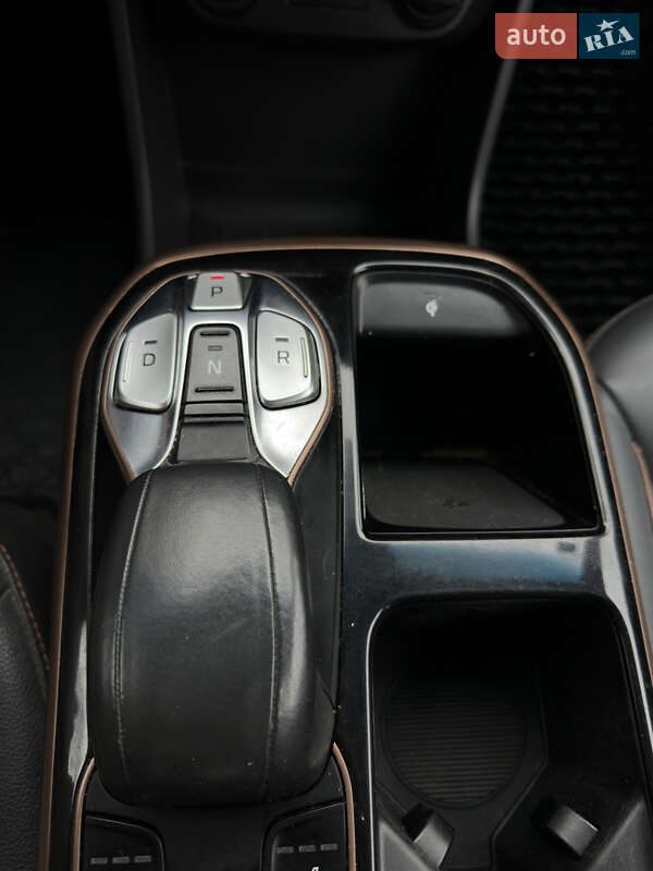 Хетчбек Hyundai Ioniq 2018 в Черкасах