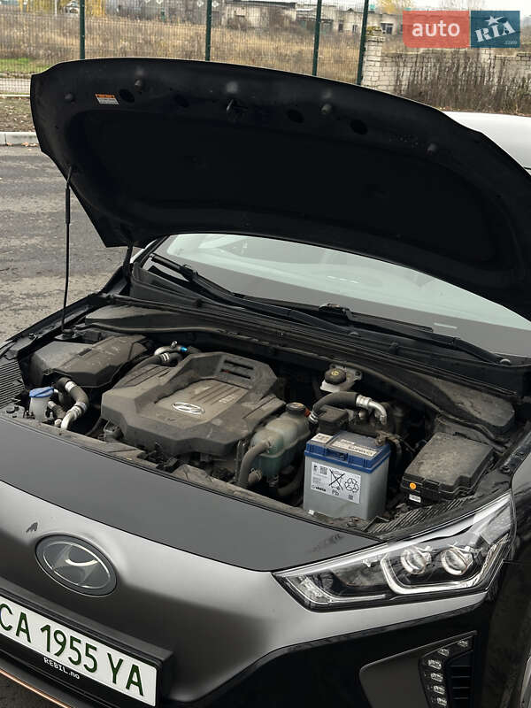 Хетчбек Hyundai Ioniq 2018 в Черкасах