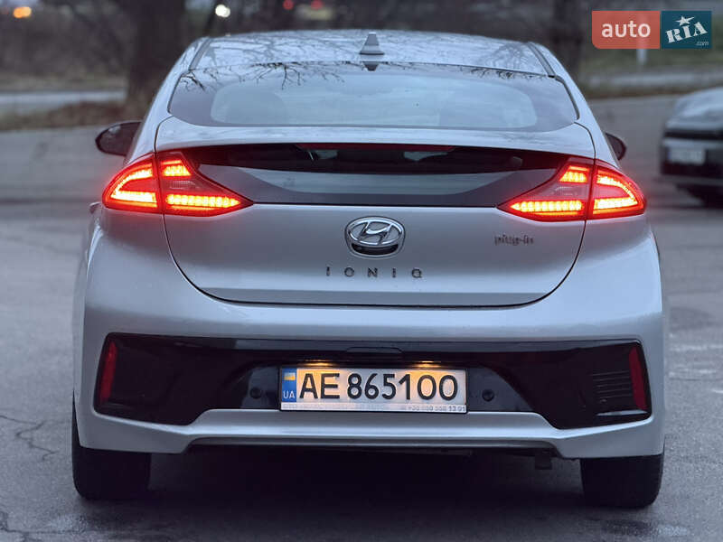 Хэтчбек Hyundai Ioniq 2019 в Днепре