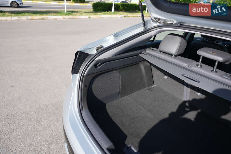 Ліфтбек Hyundai Ioniq 2020 в Бучі