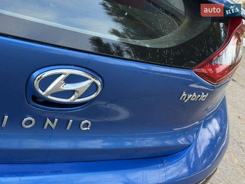 Хэтчбек Hyundai Ioniq 2017 в Одессе