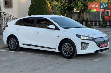 Лифтбек Hyundai Ioniq 2020 в Тернополе