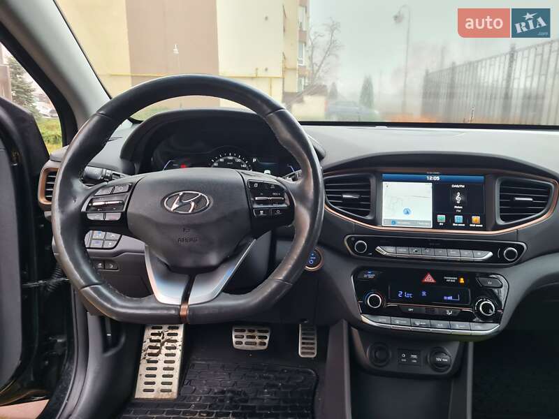 Лифтбек Hyundai Ioniq 2019 в Виннице